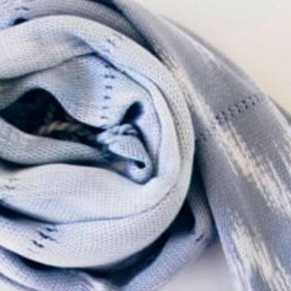 Pixan Light Blue Guatemalan Hand Woven Infinity Scarf - Picture 2 of 16